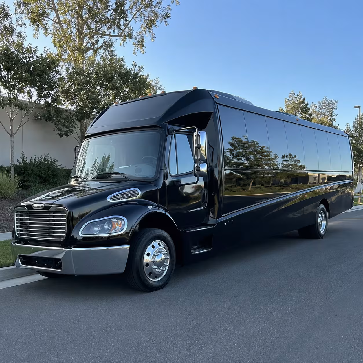 35 passenger minibus