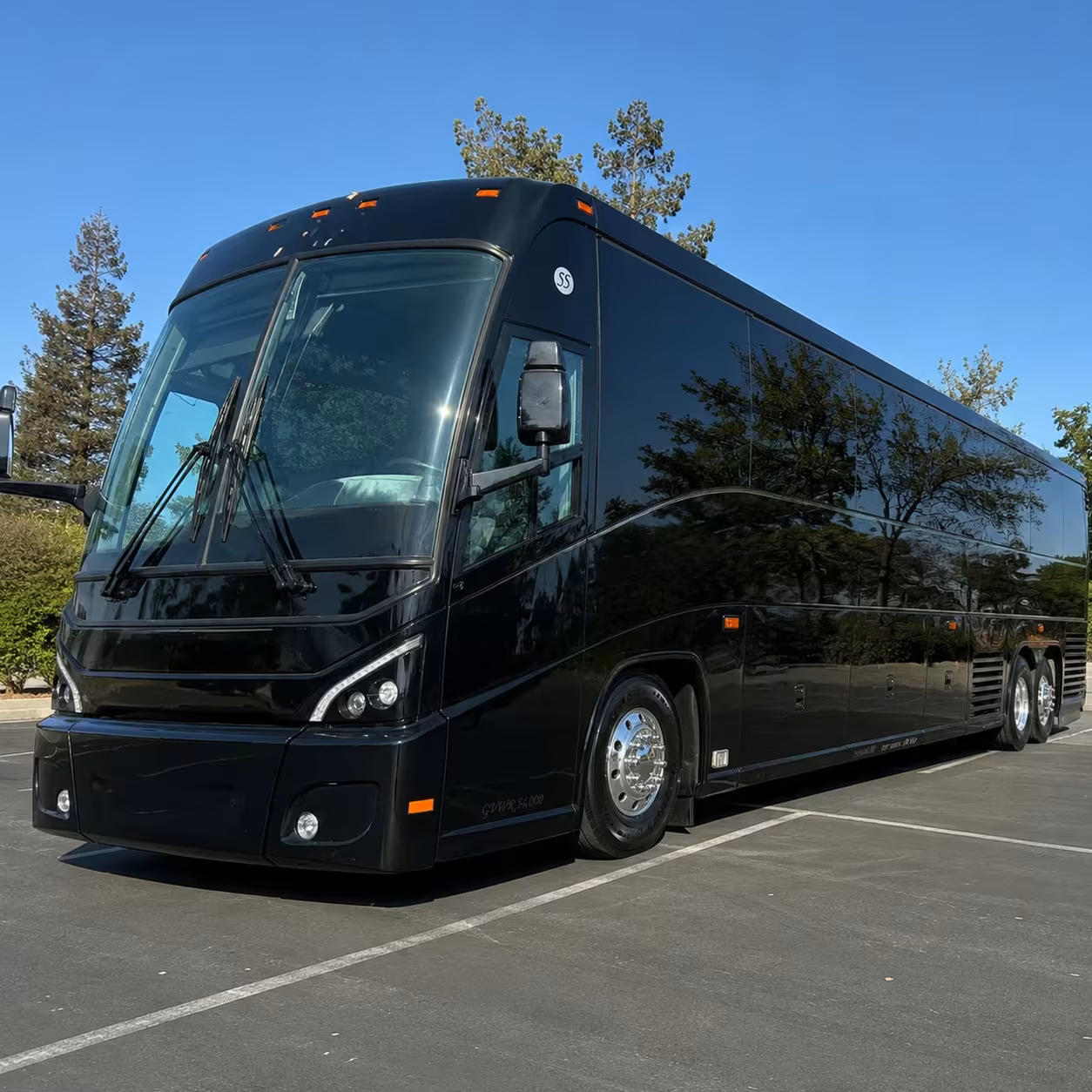 rent an employee shuttle bus in turlock online
