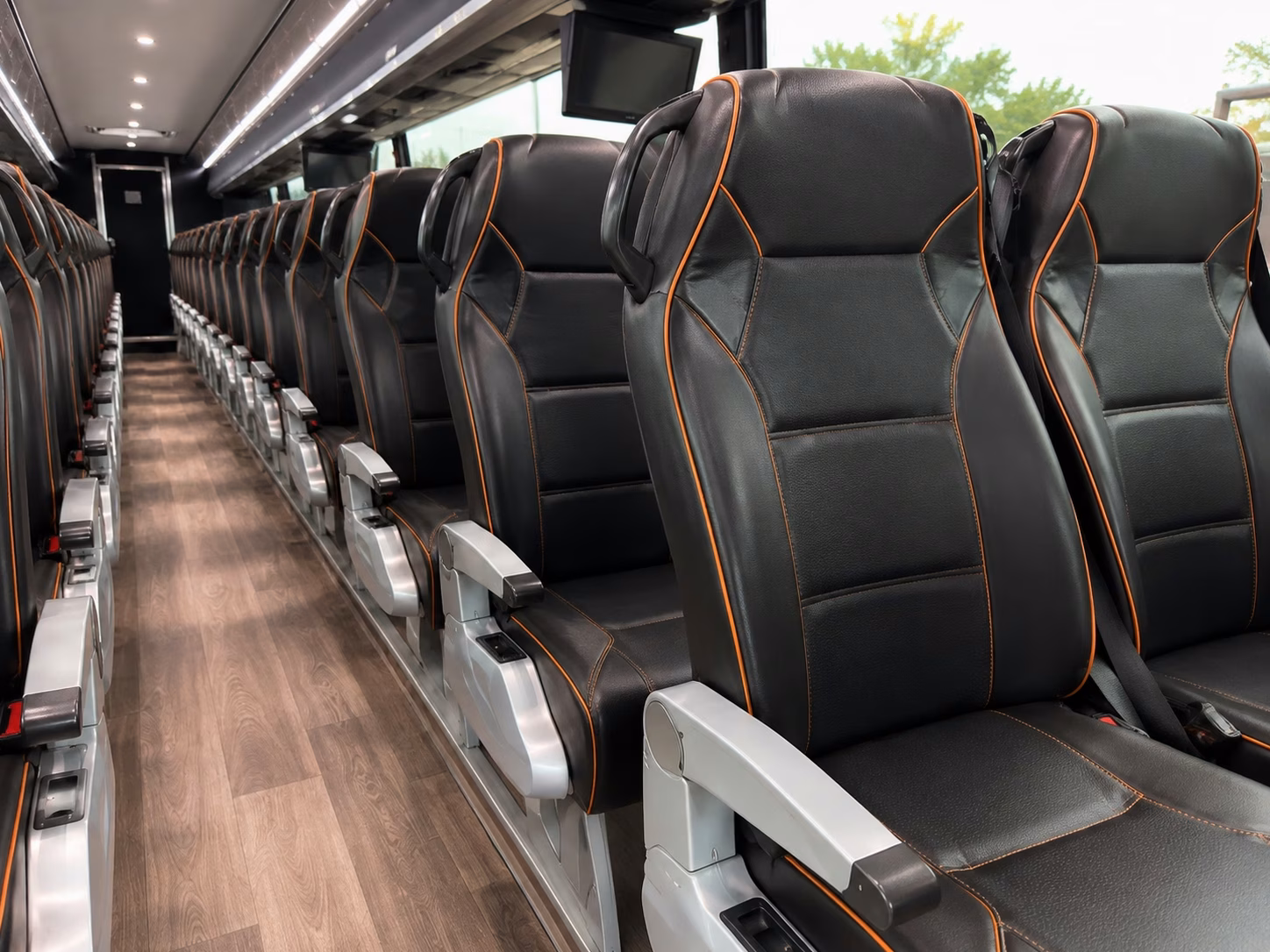 turlock fan bus rentals to kings and warriors games