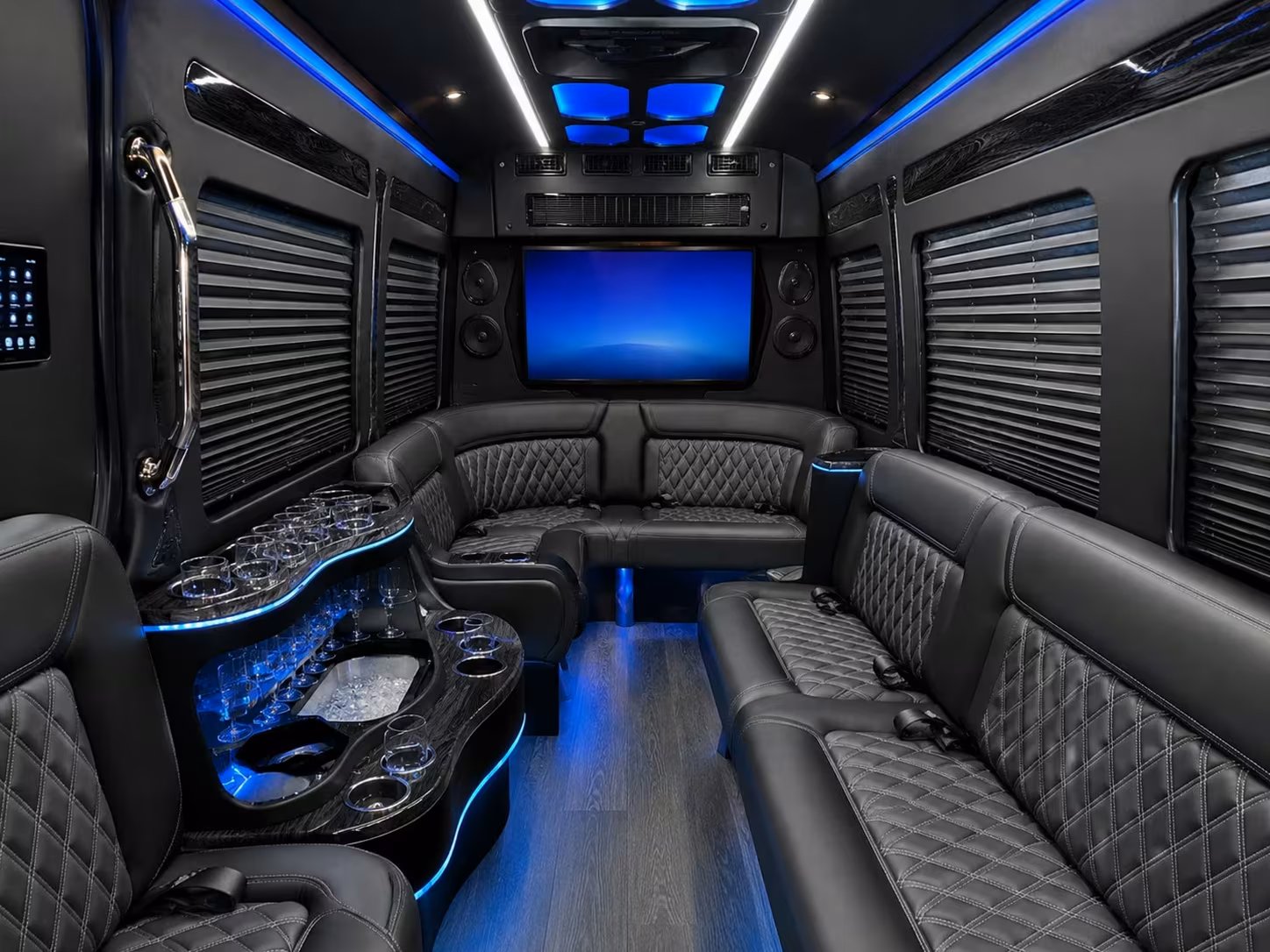 turlock prom shuttle buses for pickup and drop off