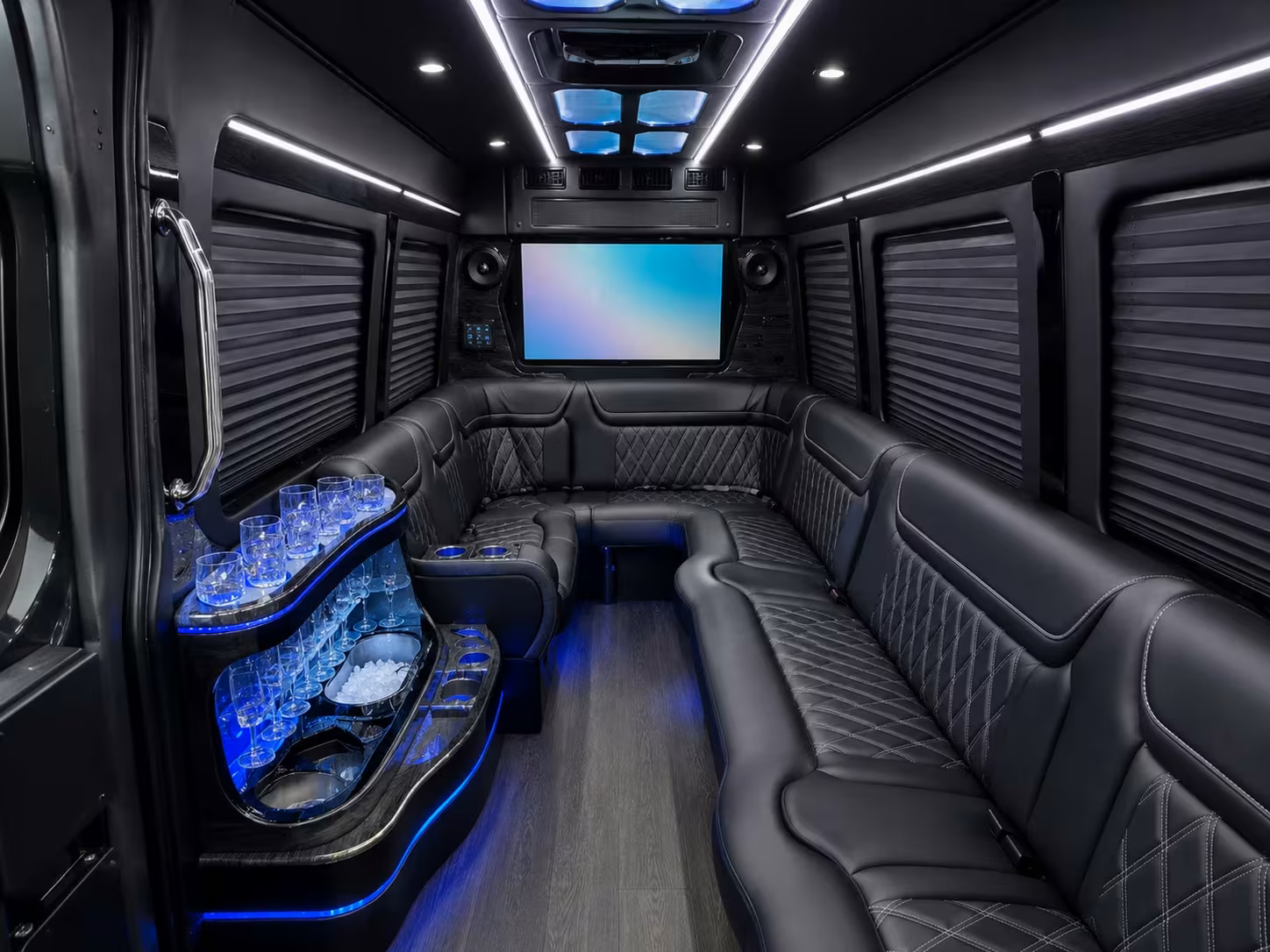 turlock shuttle buses for concerts sporting events and the fair