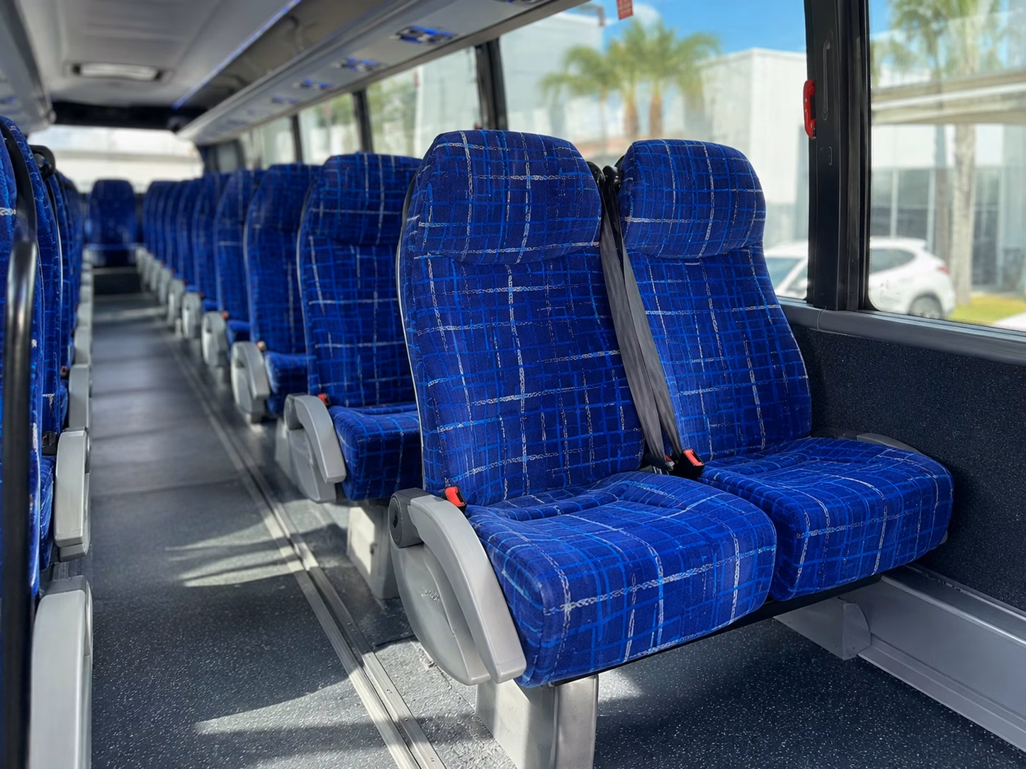 turlock wedding shuttle buses between ceremony and reception